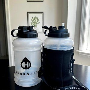 2 HydroJug's with sleeve and straws